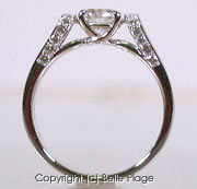 ダイヤモンドエンゲージリング（婚約指輪）：E-001